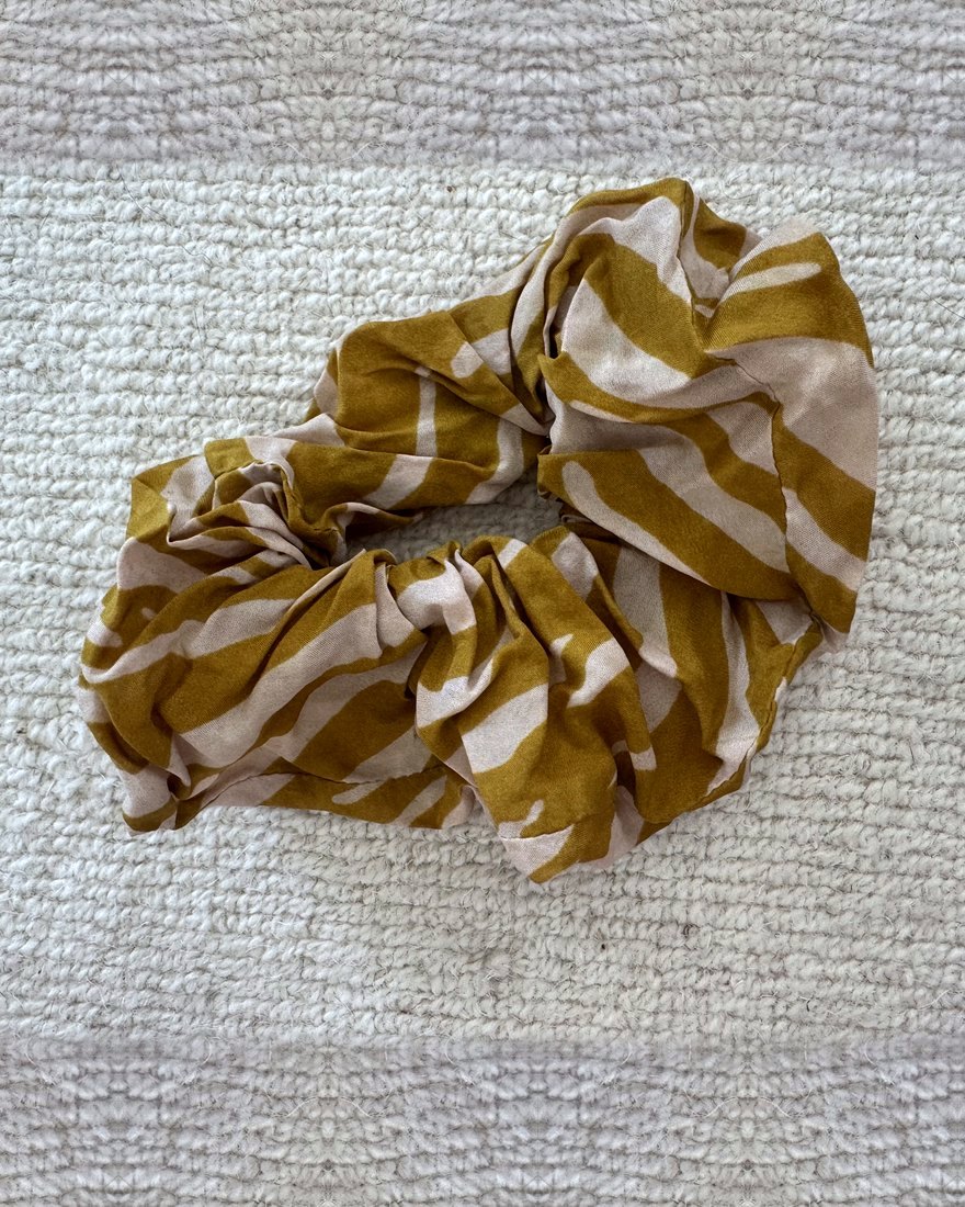 Ochre print chouchou